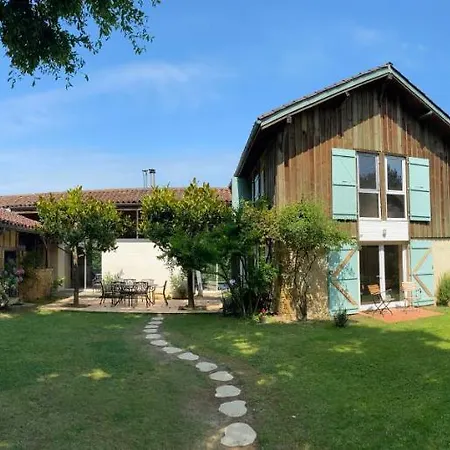 Majellon, A L'ouest Sainte-Christie-d'Armagnac