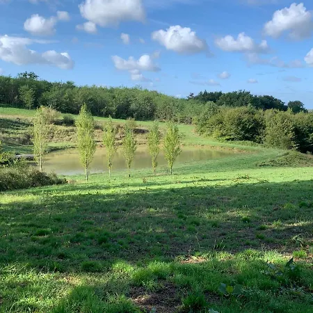 Majellon, A L'ouest * Sainte-Christie-d'Armagnac