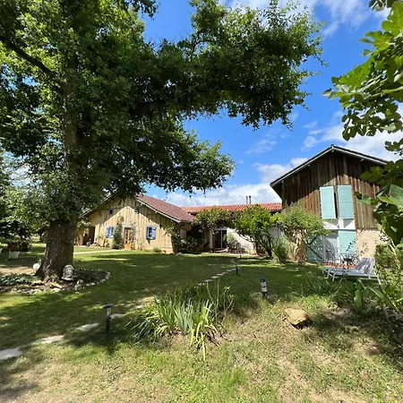 Majellon, A L'ouest Apartman *