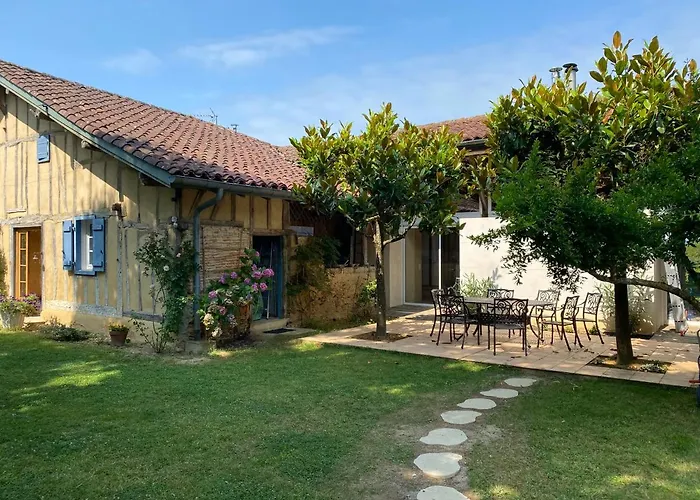 Majellon, A L'ouest Apartman *